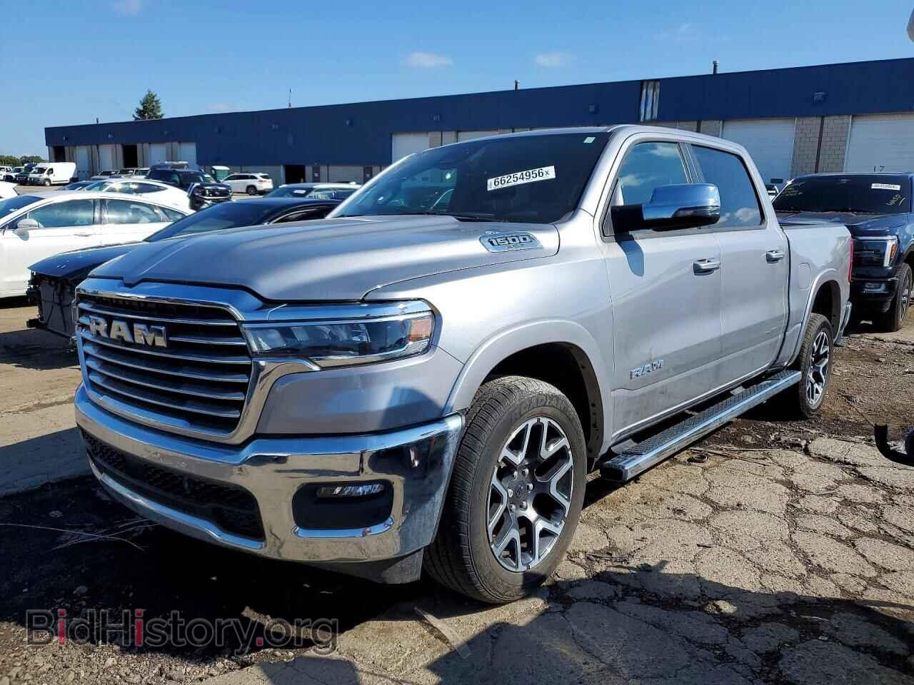 Photo 1C6SRFJP2SN512305 - RAM 1500 2025