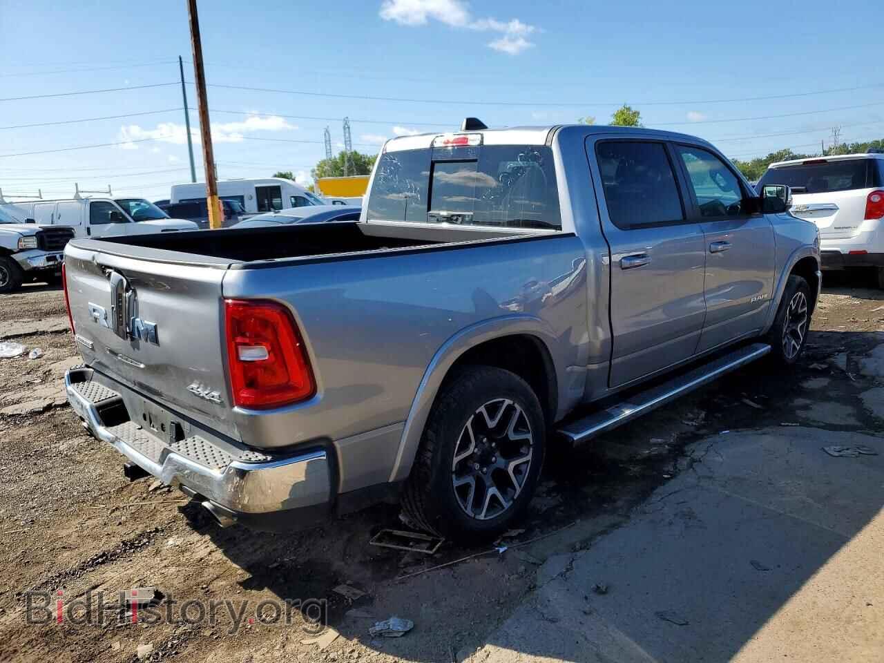 2025 RAM 1500 - VIN: 1C6SRFJP2SN512305 - Photo 3