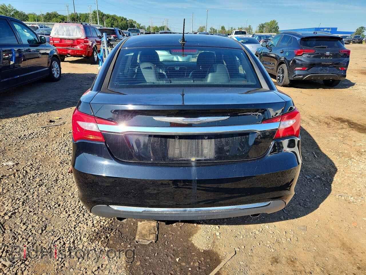 2013 CHRYSLER 200 - VIN: 1C3CCBCG9DN501717 - Фото 6