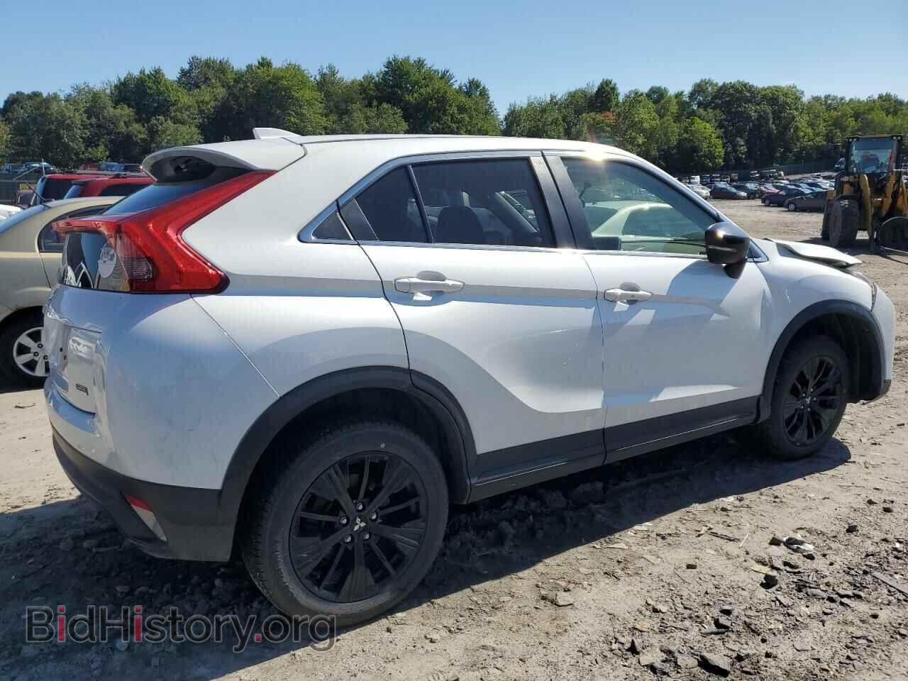 2020 MITSUBISHI ECLIPSE - VIN: JA4AT4AA1LZ015479 - Photo 3
