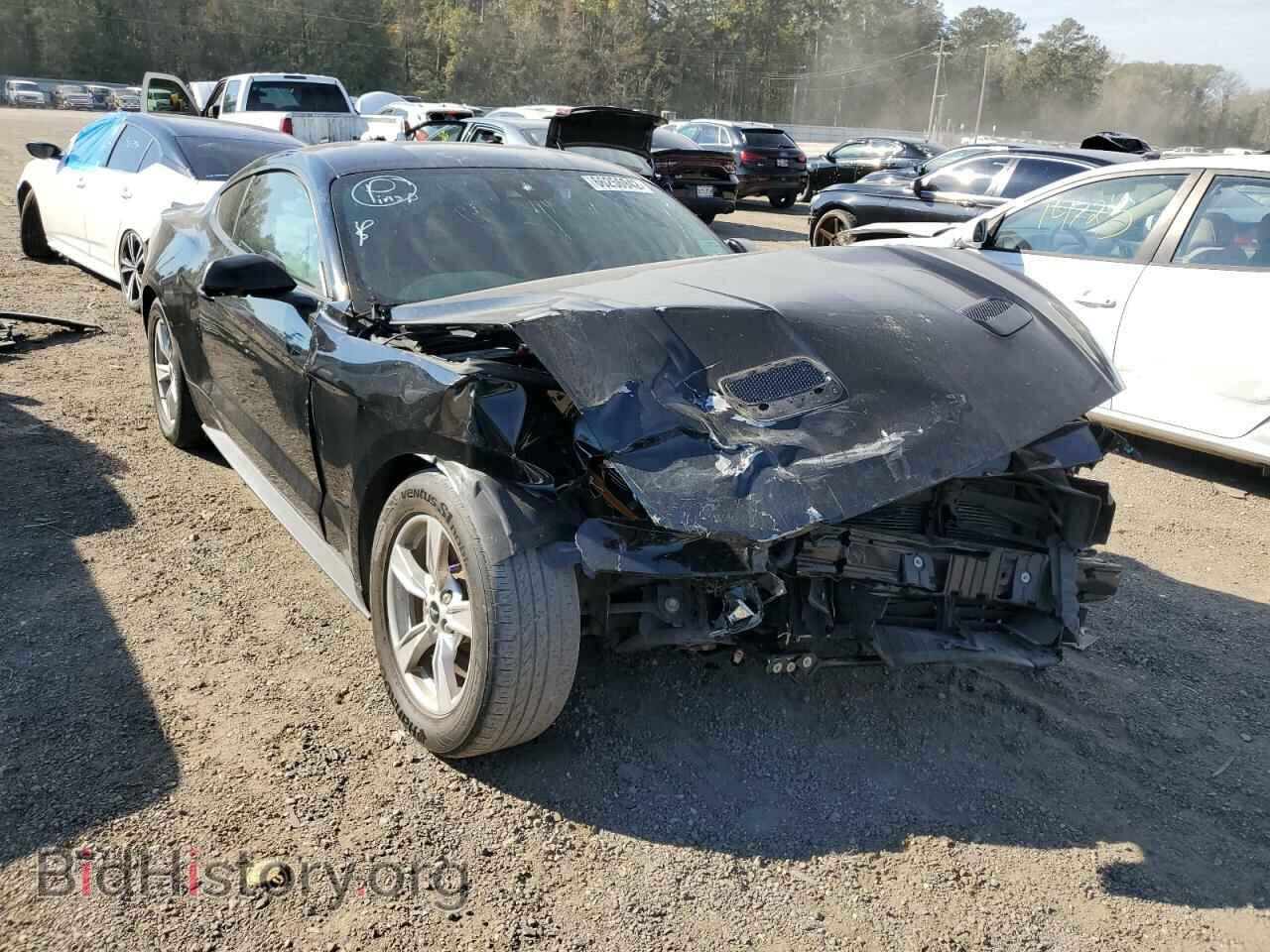 Photo 1FA6P8TH6M5113584 - FORD MUSTANG 2021
