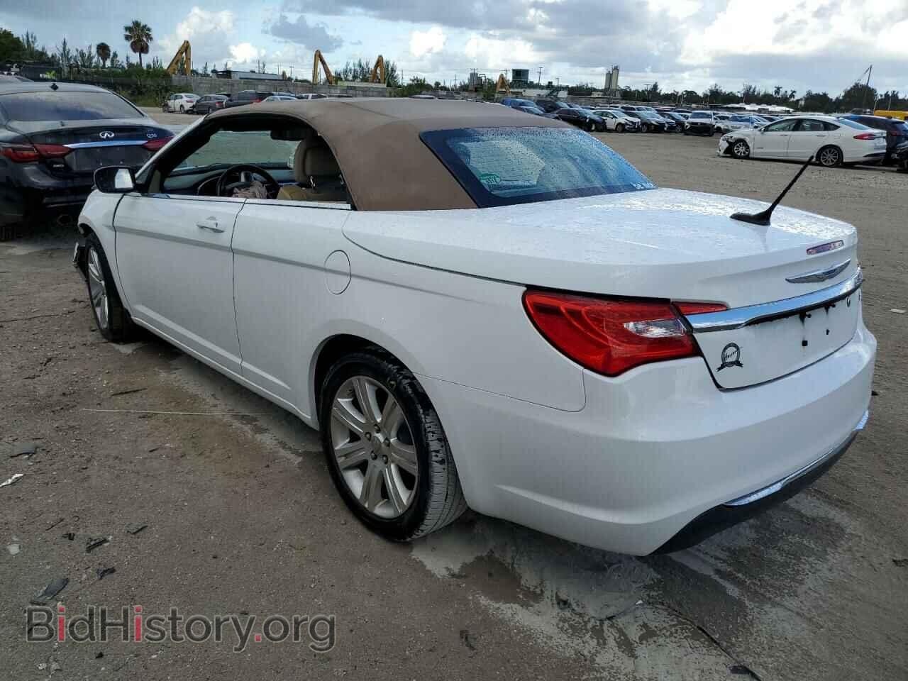 2012 CHRYSLER 200 - VIN: 1C3BCBEG5CN158783 - Фото 3