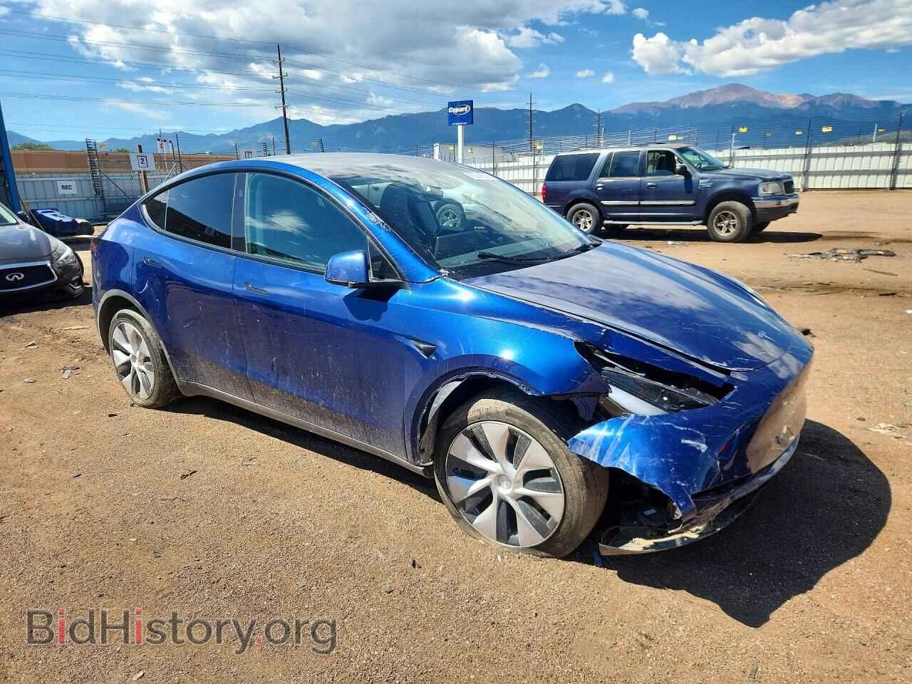 2023 TESLA MODEL Y - VIN: 7SAYGDEE1PF971341 - Photo 4