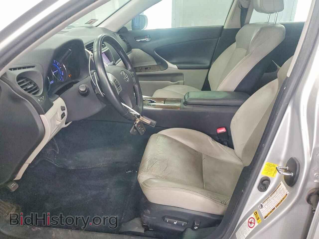 2011 LEXUS IS - VIN: JTHBF5C23B5156670 - Photo 7