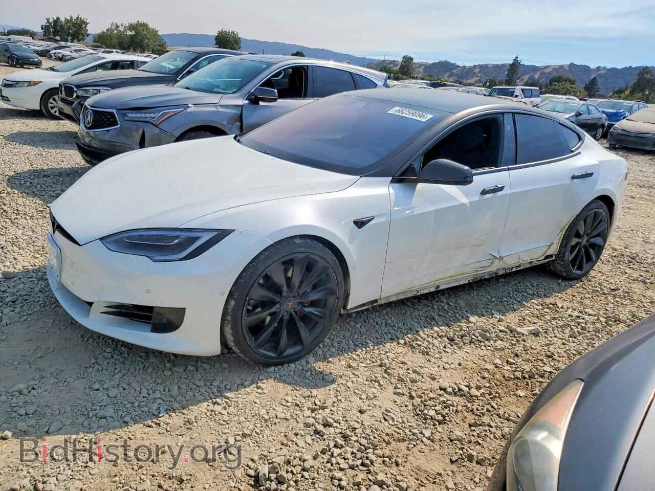 Фотография 5YJSA1E14HF191318 - TESLA MODEL S 2017