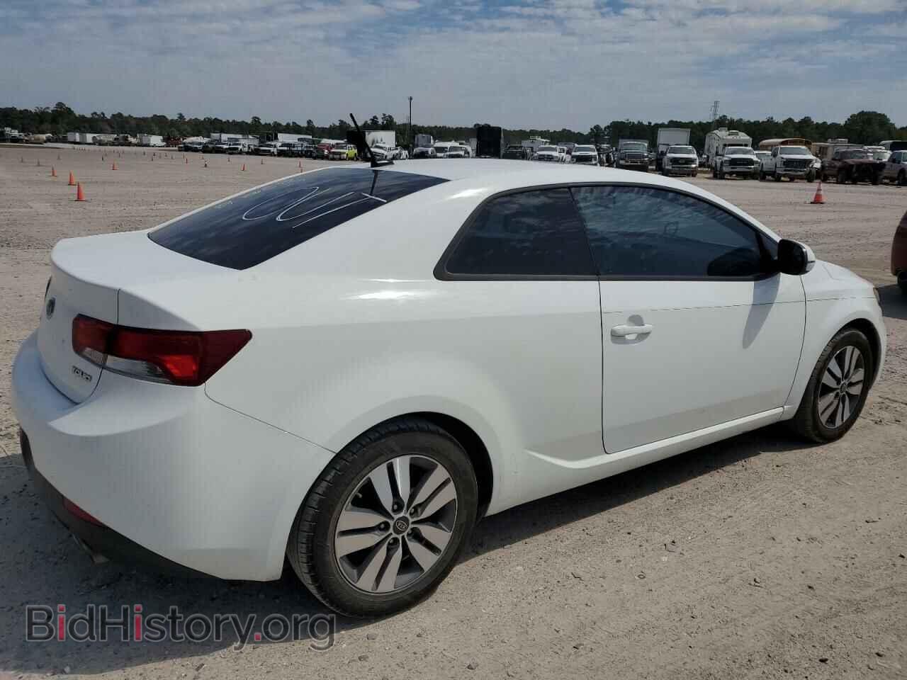 2013 KIA FORTE - VIN: KNAFU6A26D5742166 - Фото 3