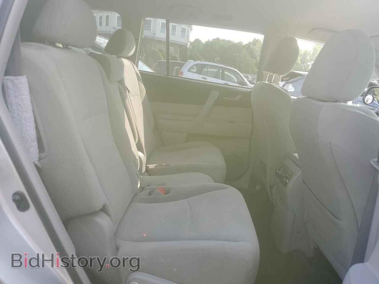 2013 TOYOTA HIGHLANDER - VIN: 5TDBK3EH8DS271104 - Фото 11
