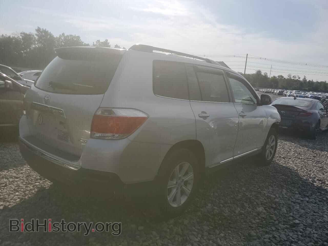 2013 TOYOTA HIGHLANDER - VIN: 5TDBK3EH8DS271104 - Фото 3