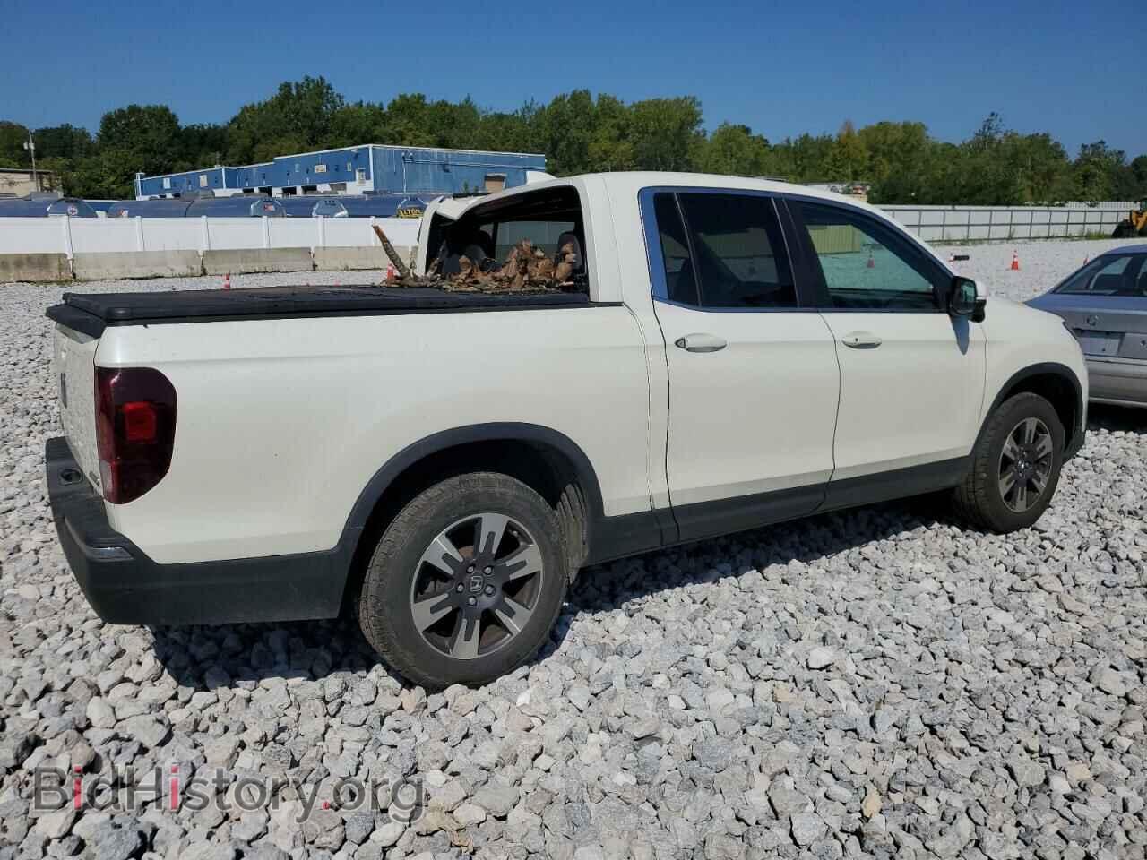 2017 HONDA RIDGELINE - VIN: 5FPYK3F62HB015520 - Фото 3