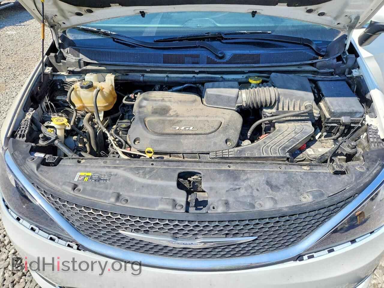 2017 CHRYSLER PACIFICA - VIN: 2C4RC1DG7HR845103 - Фото 12