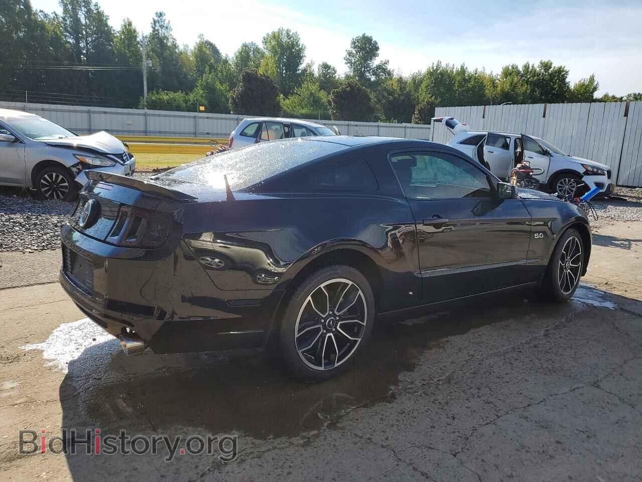 2013 Ford MUSTANG (VIN 1ZVBP8CF7D5226044) — photo 3 of 12