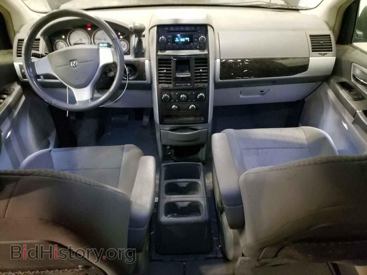 2010 DODGE CARAVAN - VIN: 2D4RN5D10AR122151 - Фото 8