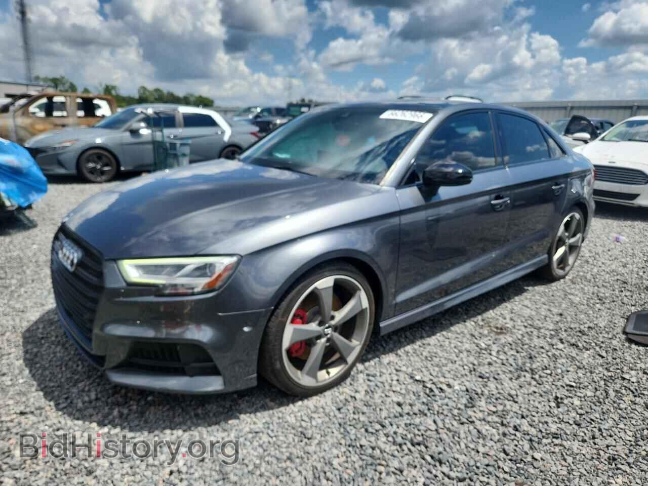 Photo WAUF1GFF4KA079758 - AUDI S3 2019
