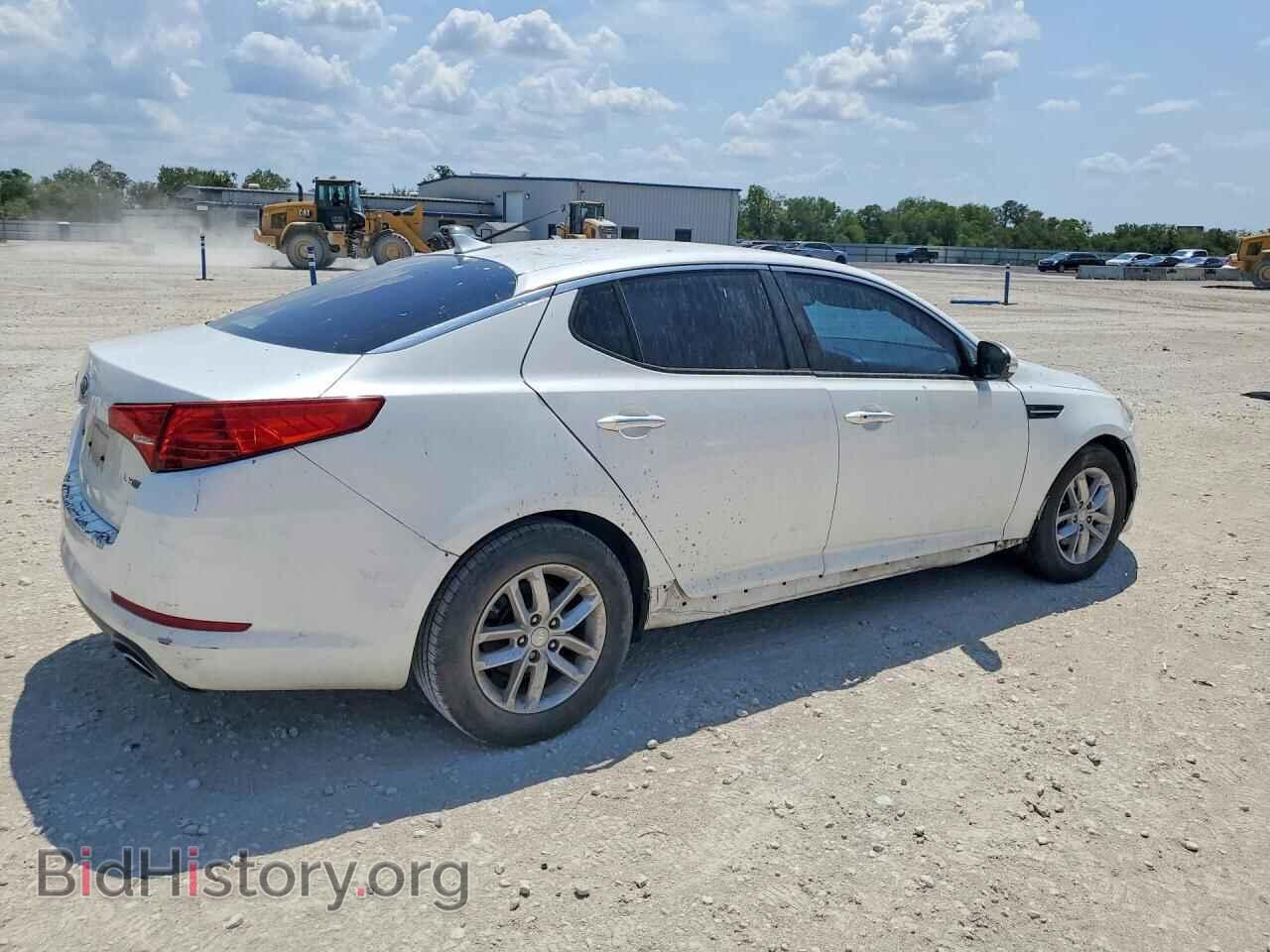 2011 KIA OPTIMA - VIN: KNAGN4A70B5142645 - Photo 3