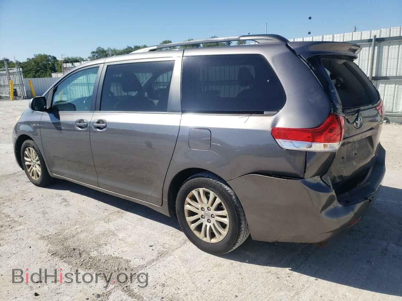 2011 TOYOTA All Models - VIN: 5TDYK3DC3BS172543 - Фото 2
