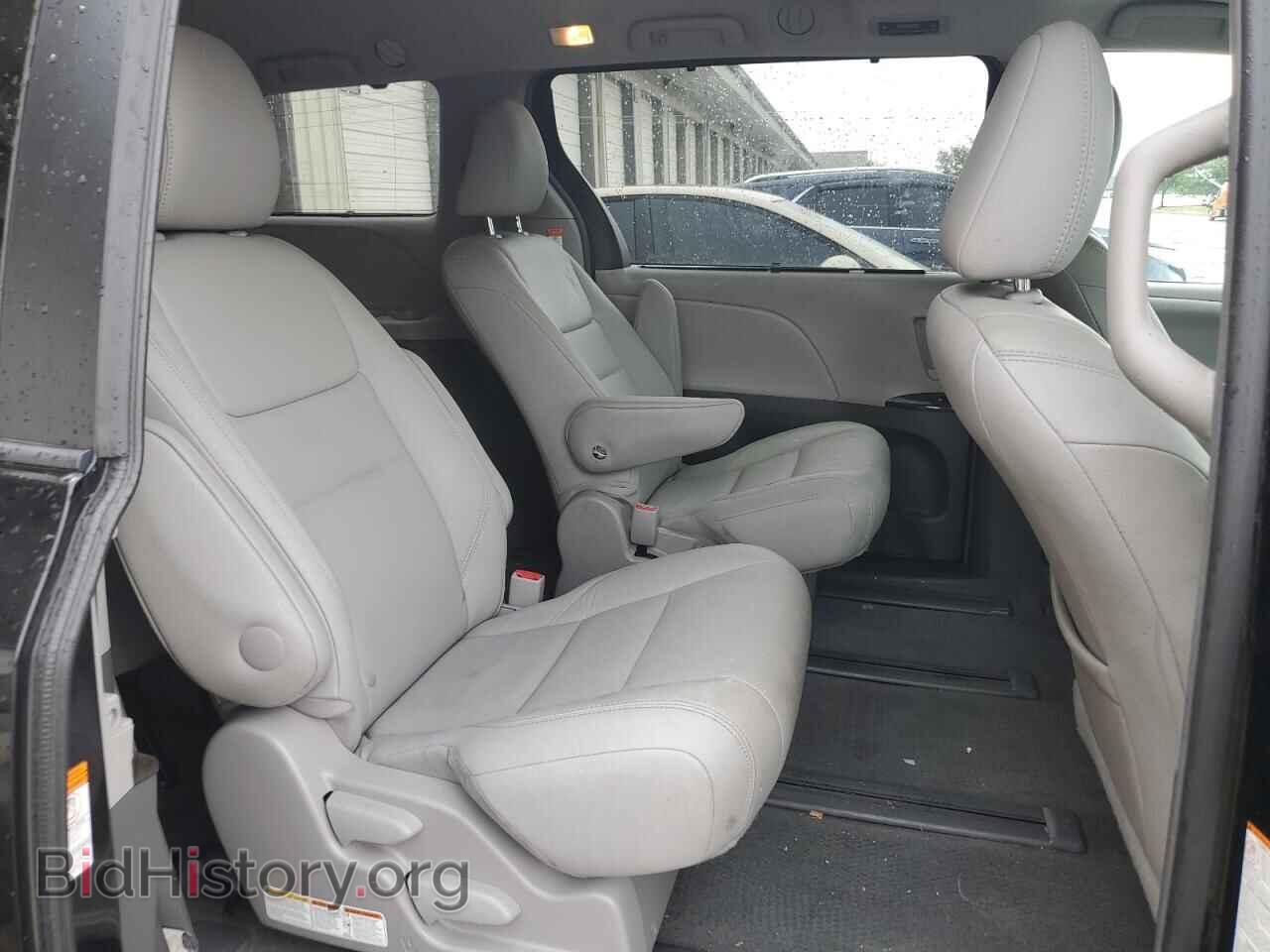 2017 TOYOTA All Models - VIN: 5TDDZ3DC2HS150620 - Фото 11