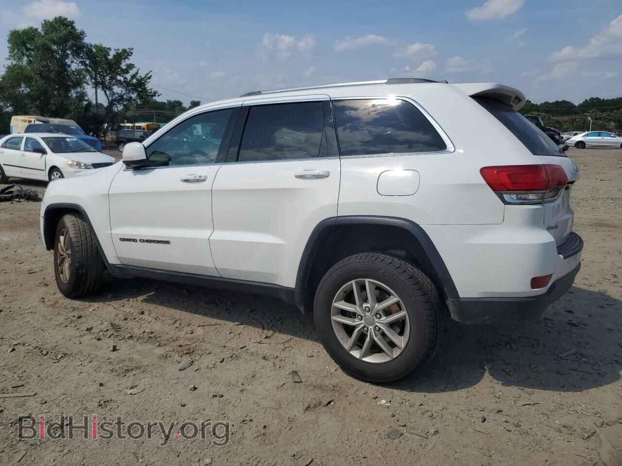 2018 JEEP GRAND CHER - VIN: 1C4RJFAG3JC190332 - Фото 2
