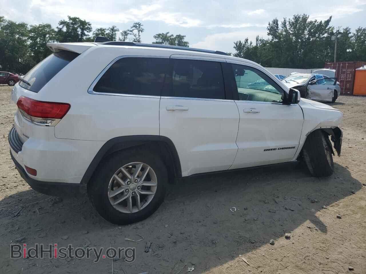 2018 JEEP GRAND CHER - VIN: 1C4RJFAG3JC190332 - Фото 3