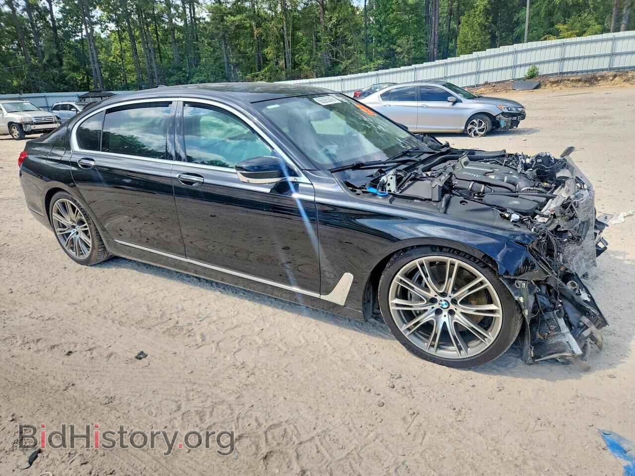 2017 BMW 7 SERIES - VIN: WBA7F2C59HG422655 - Photo 4