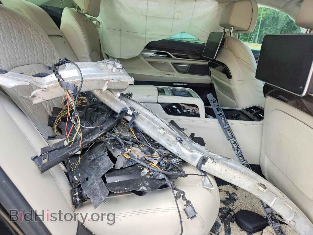 2017 BMW 7 SERIES - VIN: WBA7F2C59HG422655 - Photo 10