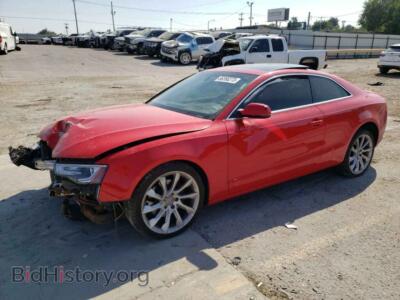 2013 Audi A5 A5 Premium, красный — VIN WAULFAFR3DA068846, Copart