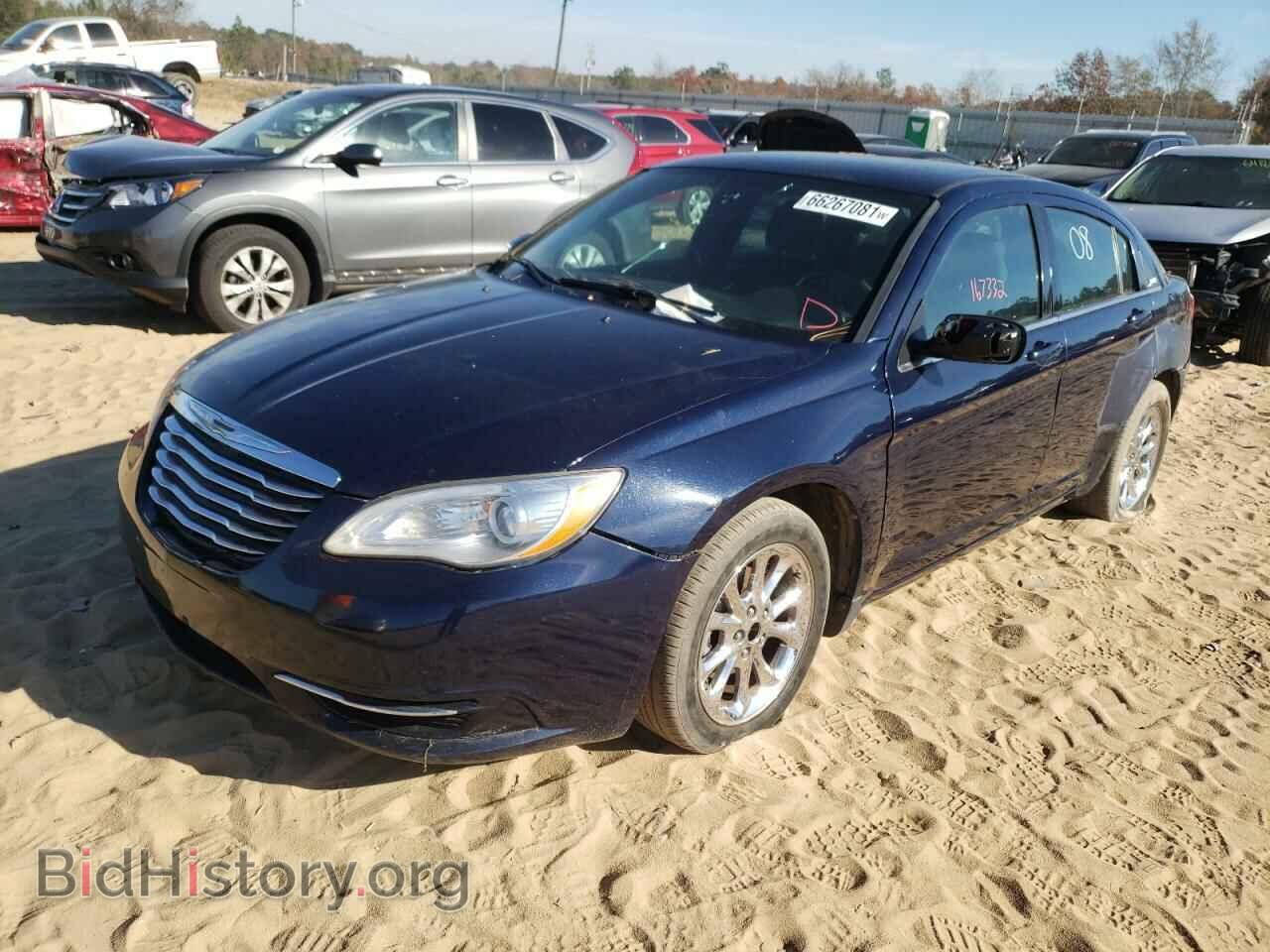 2013 CHRYSLER 200 - VIN: 1C3CCBBG7DN731659 - Фото 2