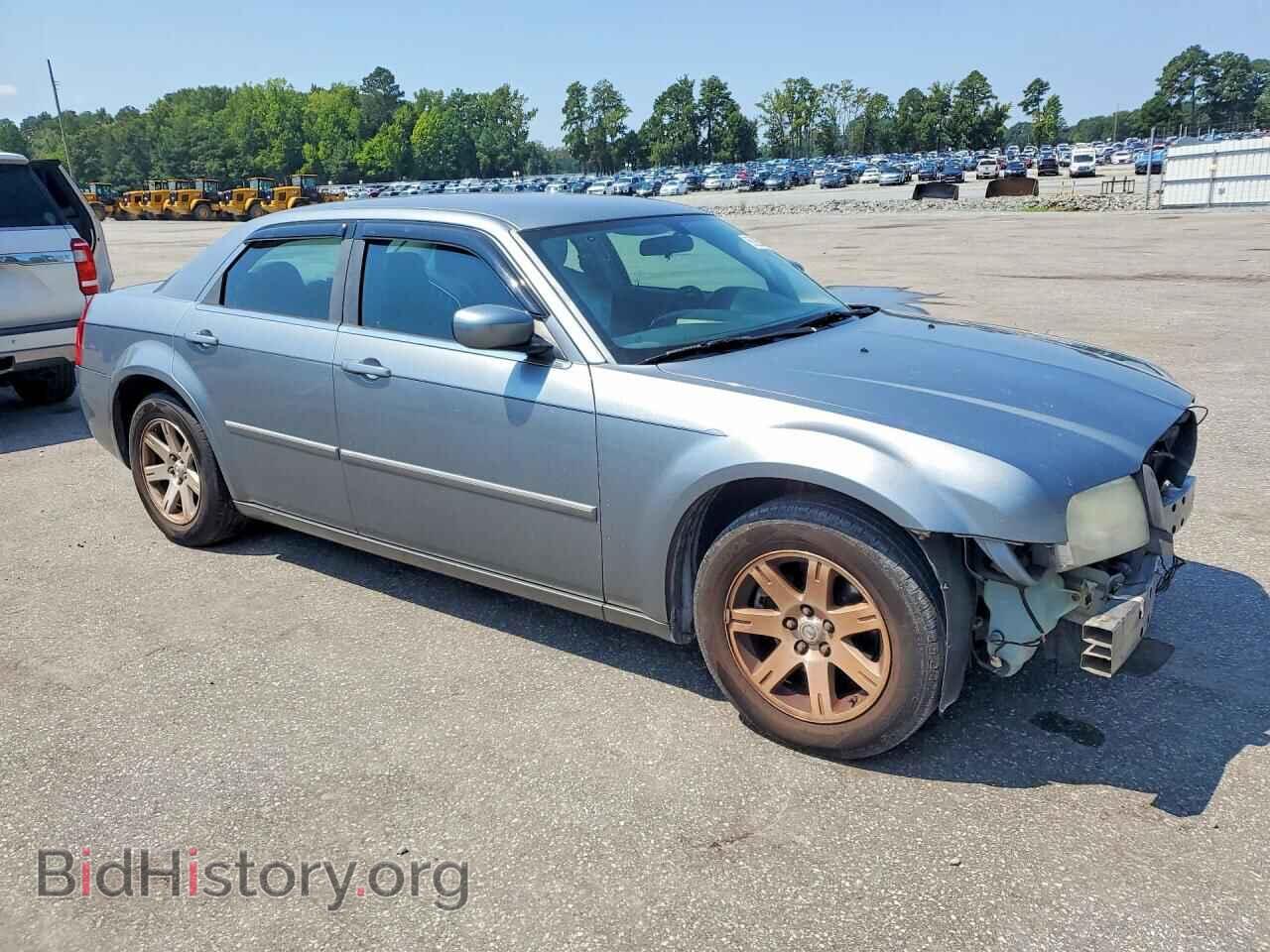 2006 CHRYSLER 300 - VIN: 2C3KA53GX6H285357 - Photo 4