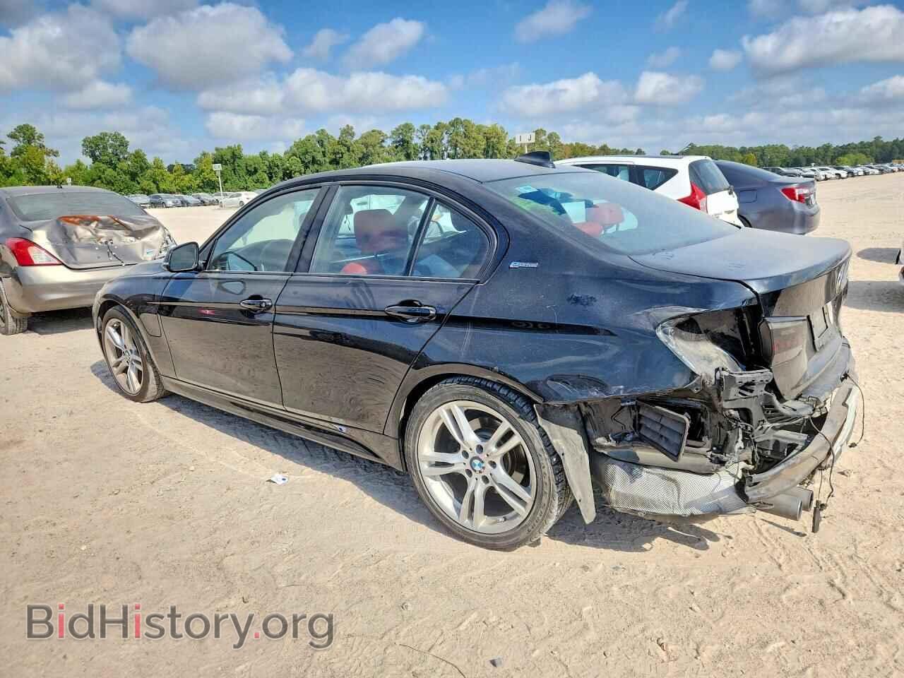 2018 BMW 3 SERIES - VIN: WBA8E1C53JA178527 - Photo 2