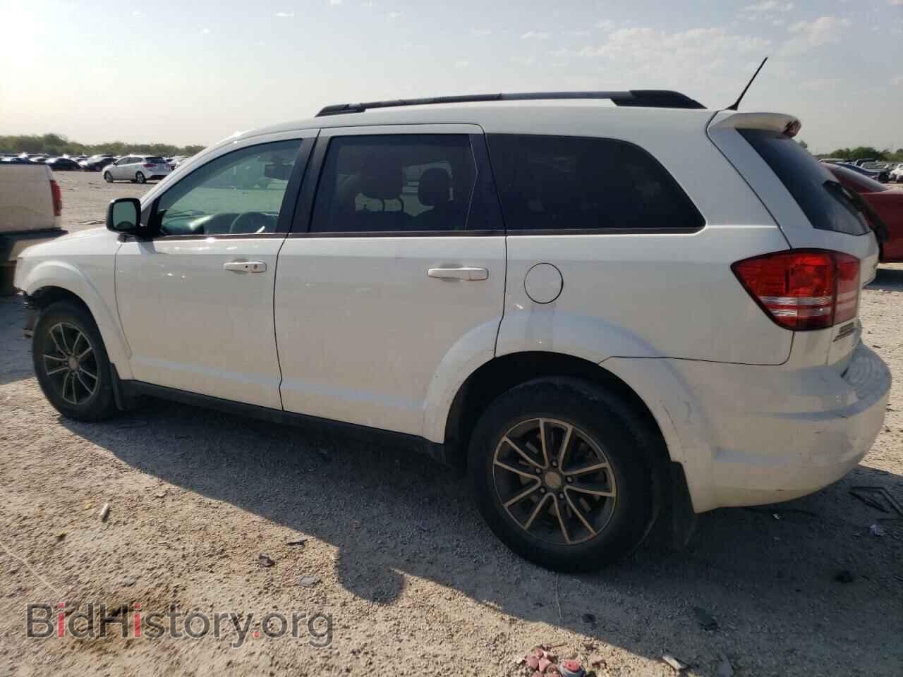 2017 DODGE JOURNEY - VIN: 3C4PDCAB8HT626737 - Фото 2