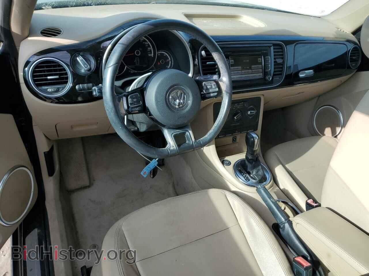 2013 VOLKSWAGEN BEETLE - VIN: 3VWJP7AT3DM664715 - Фото 8