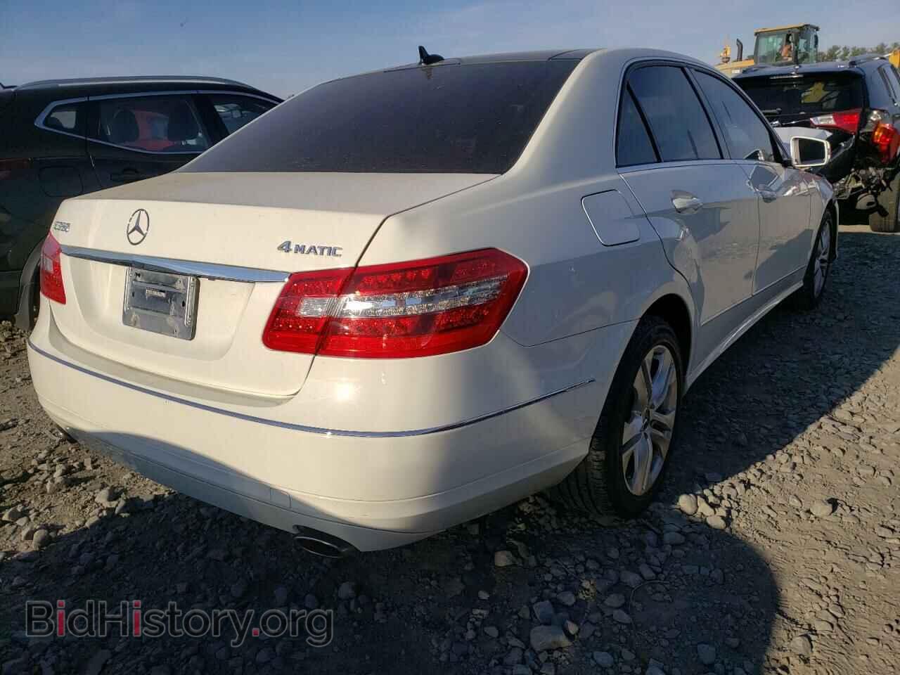 2010 MERCEDES-BENZ E-CLASS - VIN: WDDHF8HB4AA101405 - Фото 4