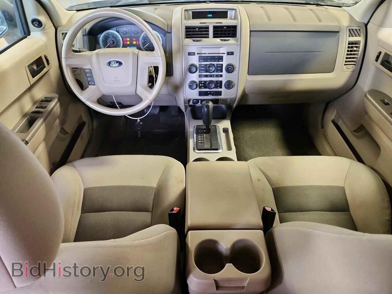 2008 FORD ESCAPE - VIN: 1FMCU93108KA76498 - Фото 8