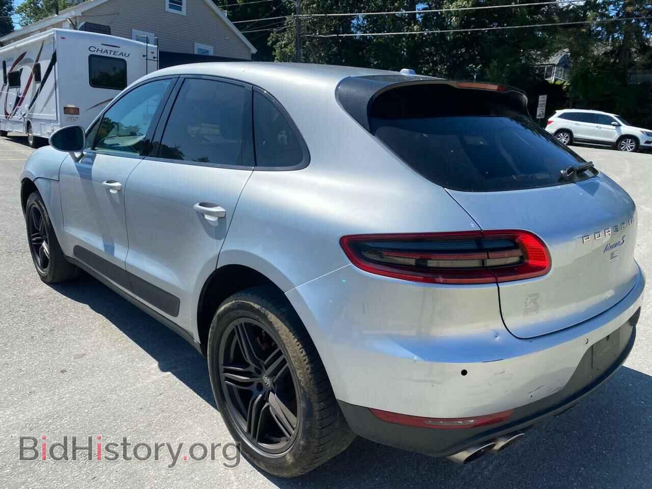 2016 PORSCHE MACAN - VIN: WP1AB2A53GLB42399 - Фото 2