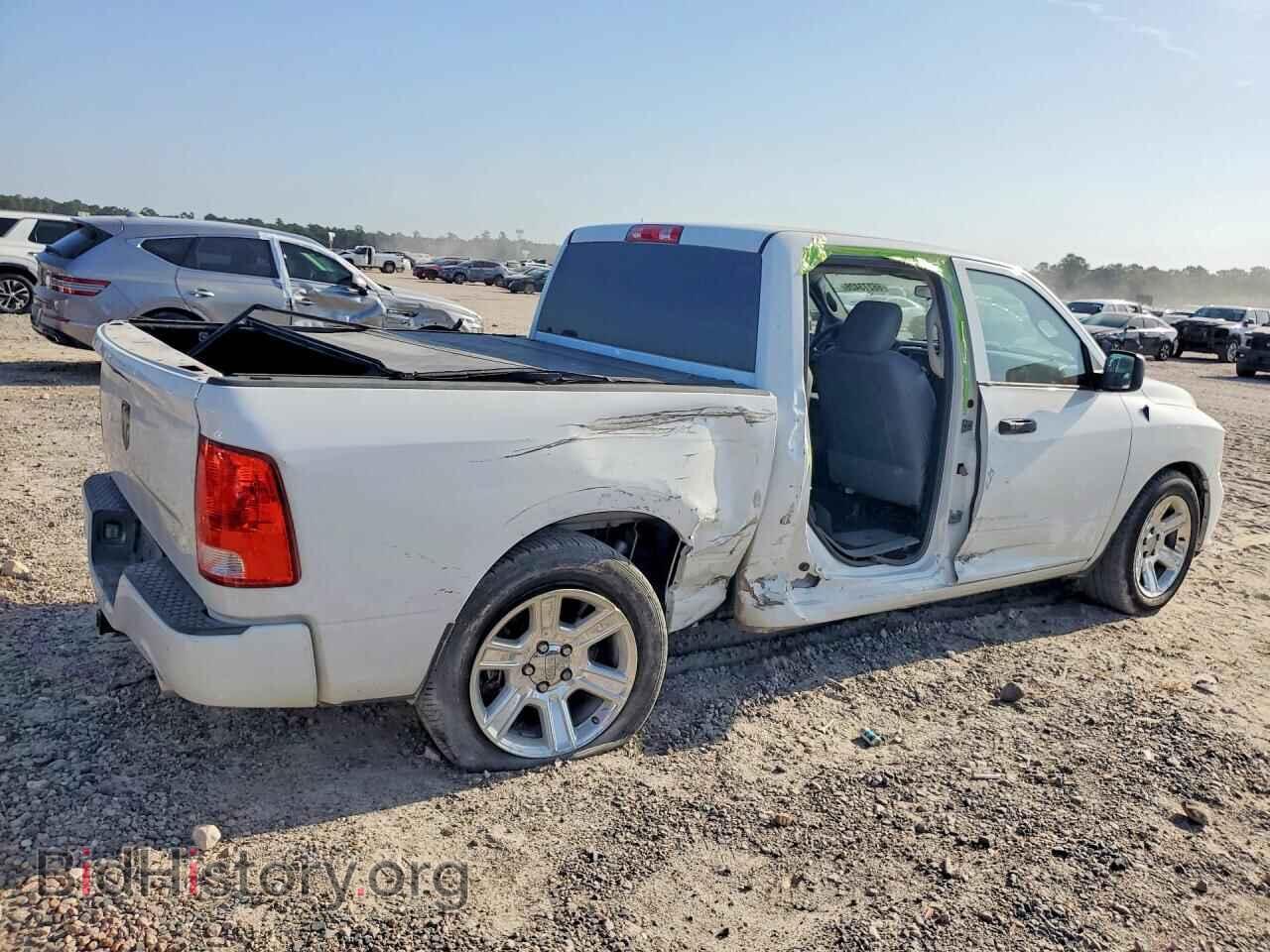 2017 RAM 1500 - VIN: 3C6RR6KT9HG742158 - Photo 3