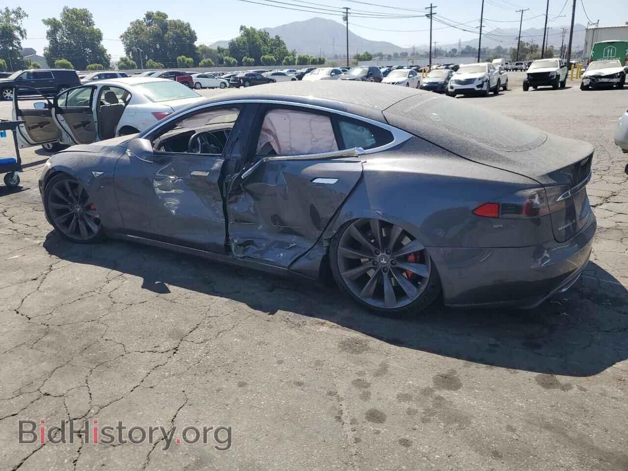 2015 TESLA MODEL S - VIN: 5YJSA1V40FF097900 - Photo 2