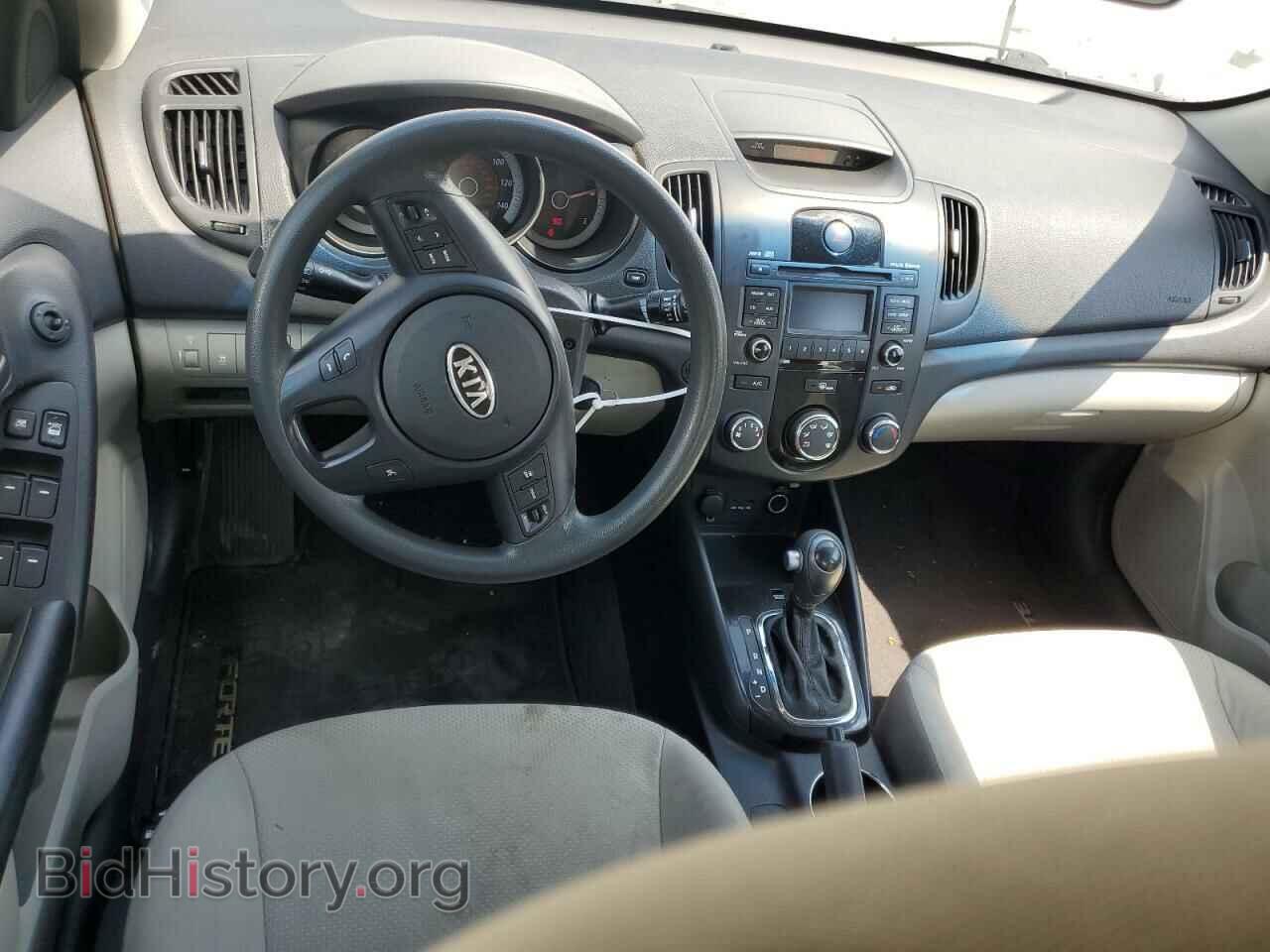 2012 KIA FORTE - VIN: KNAFU4A2XC5493969 - Фото 8