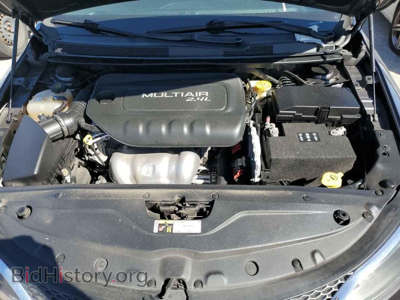 2016 CHRYSLER 200 - VIN: 1C3CCCAB8GN166693 - Фото 11
