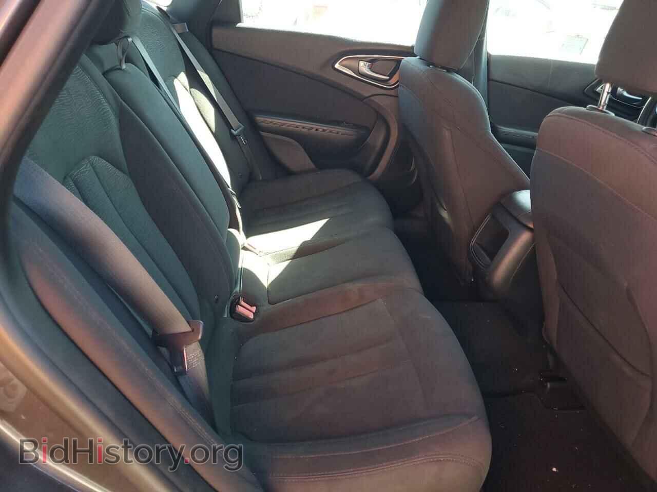 2016 CHRYSLER 200 - VIN: 1C3CCCAB8GN166693 - Фото 10