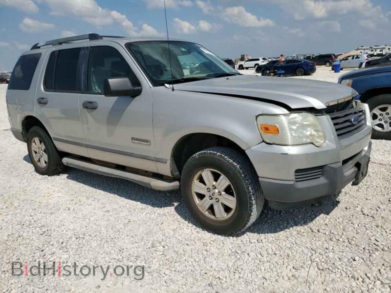 2006 Ford EXPLORER (VIN 1FMEU62E96ZA11391) — photo 4 of 12