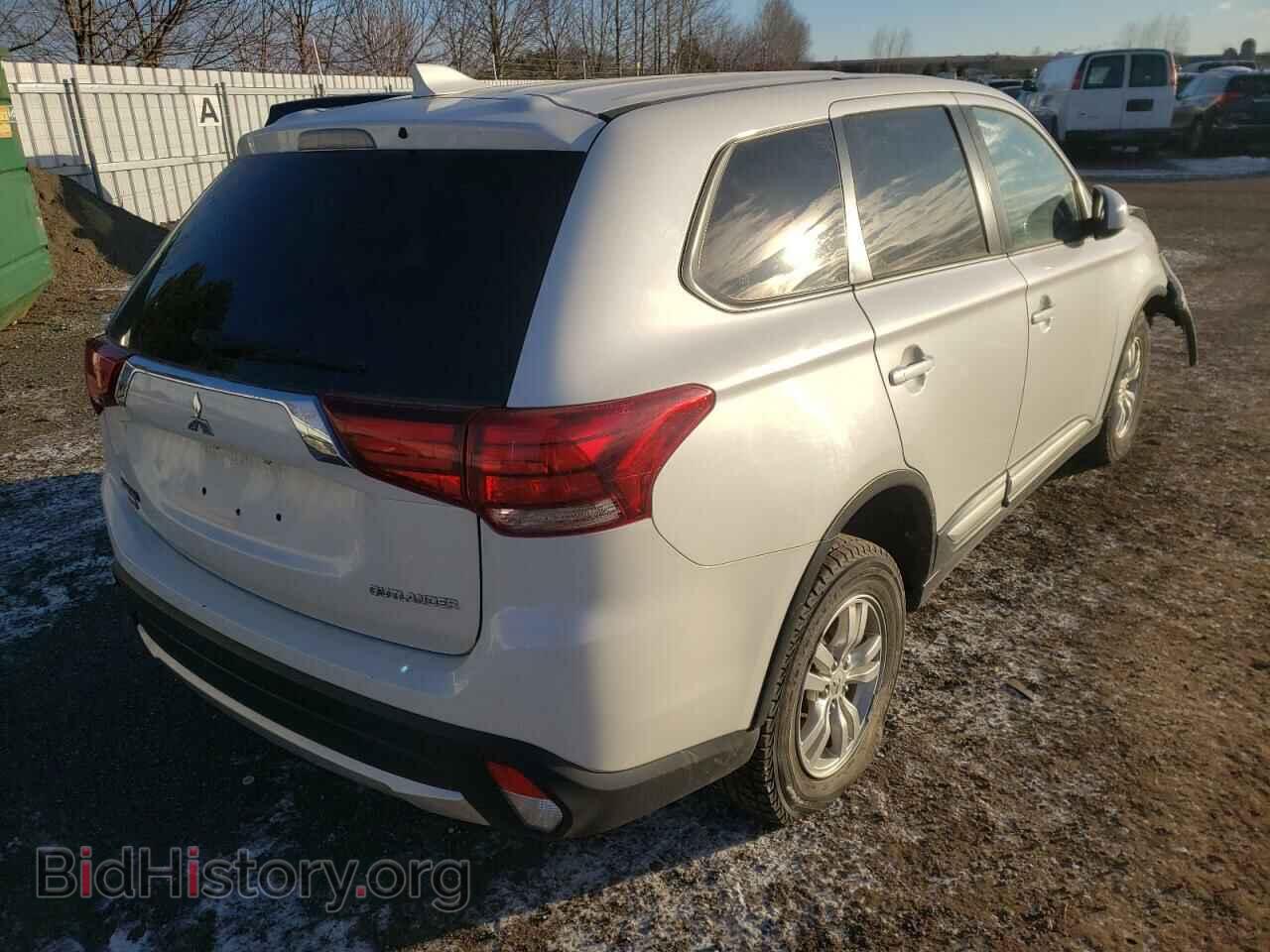2017 MITSUBISHI OUTLANDER - VIN: JA4AZ2A36HZ606144 - Фото 4
