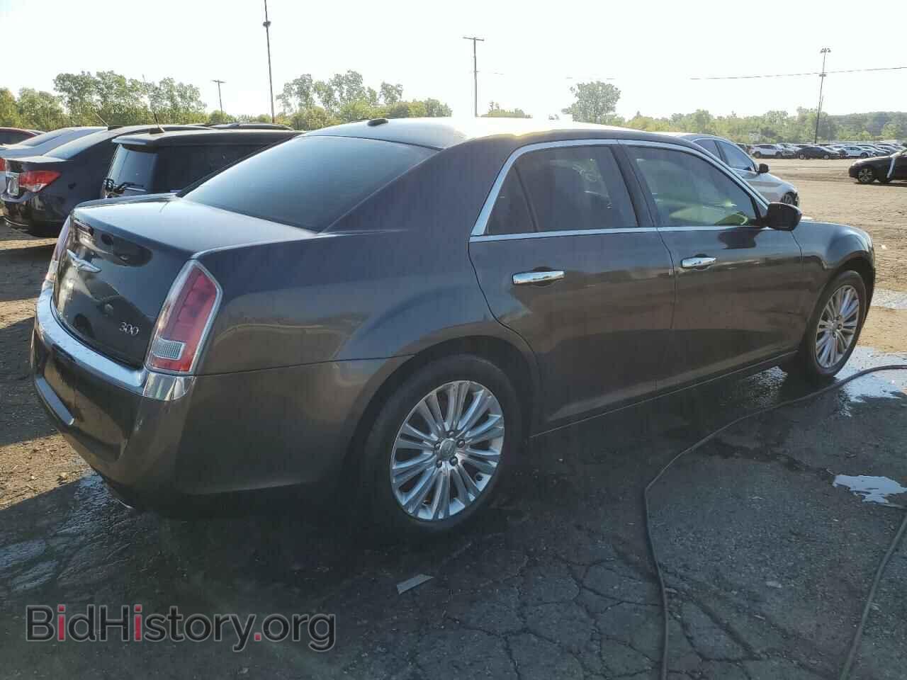 2013 CHRYSLER 300 - VIN: 2C3CCARG0DH703775 - Фото 3