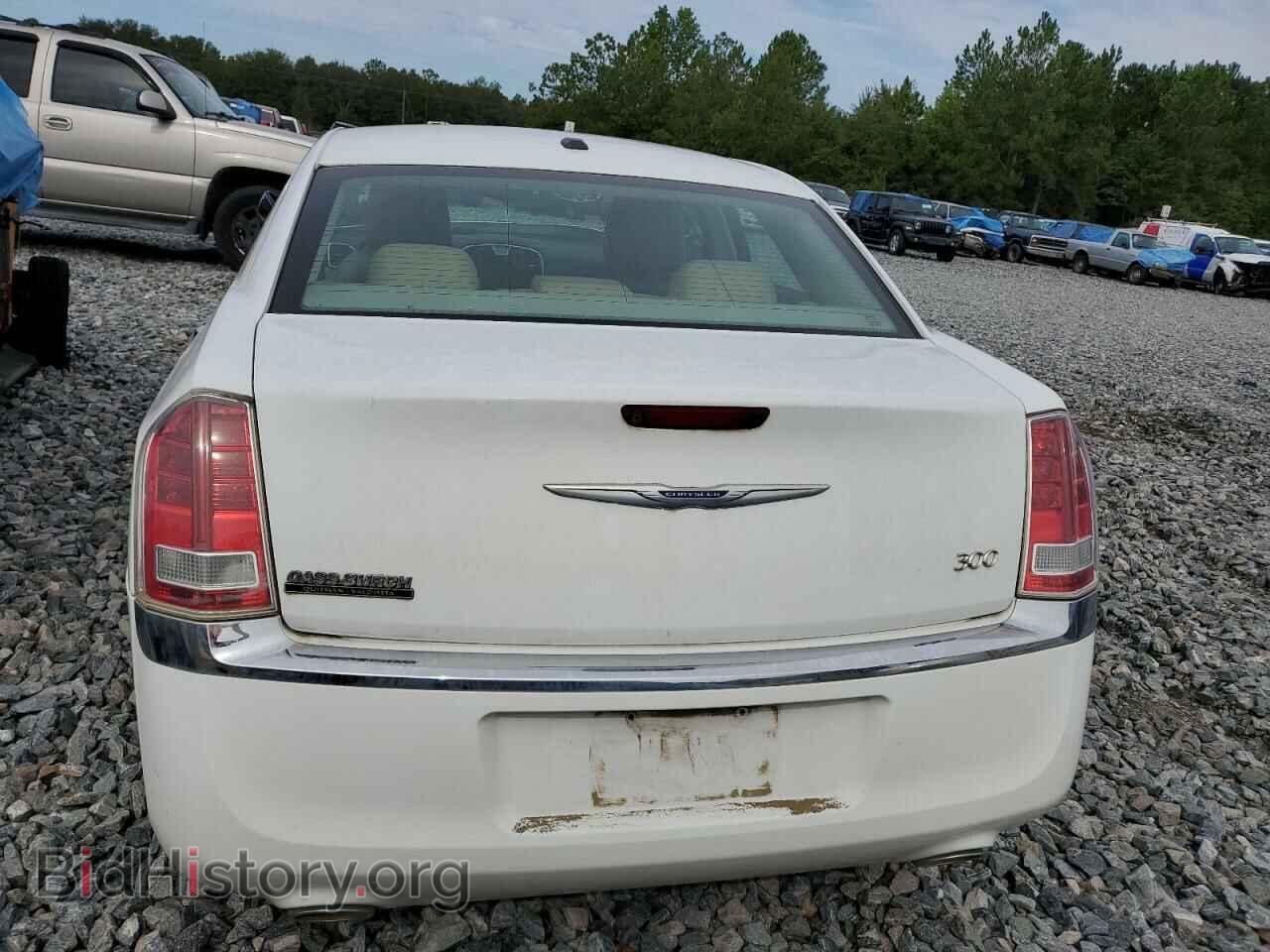 2012 CHRYSLER 300 - VIN: 2C3CCACG6CH216877 - Фото 6