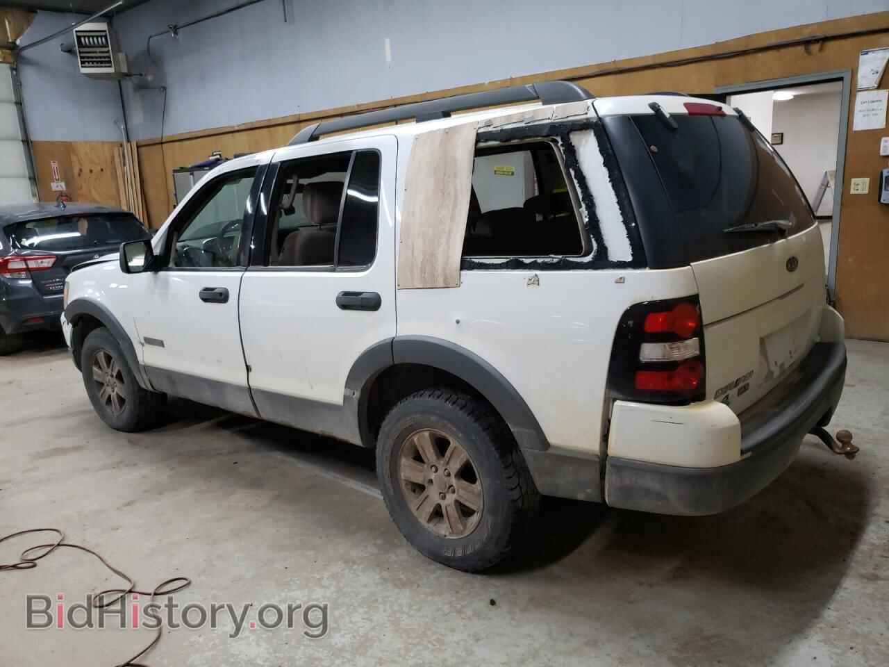 2006 FORD EXPLORER - VIN: 1FMEU73E16UB31560 - Фото 2