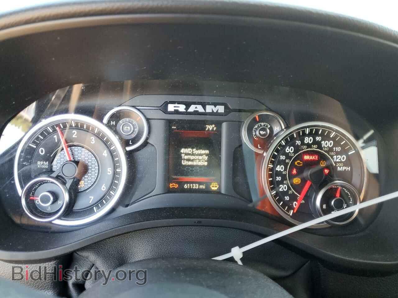 2019 RAM 1500 - VIN: 1C6SRFFT1KN663819 - Фото 9