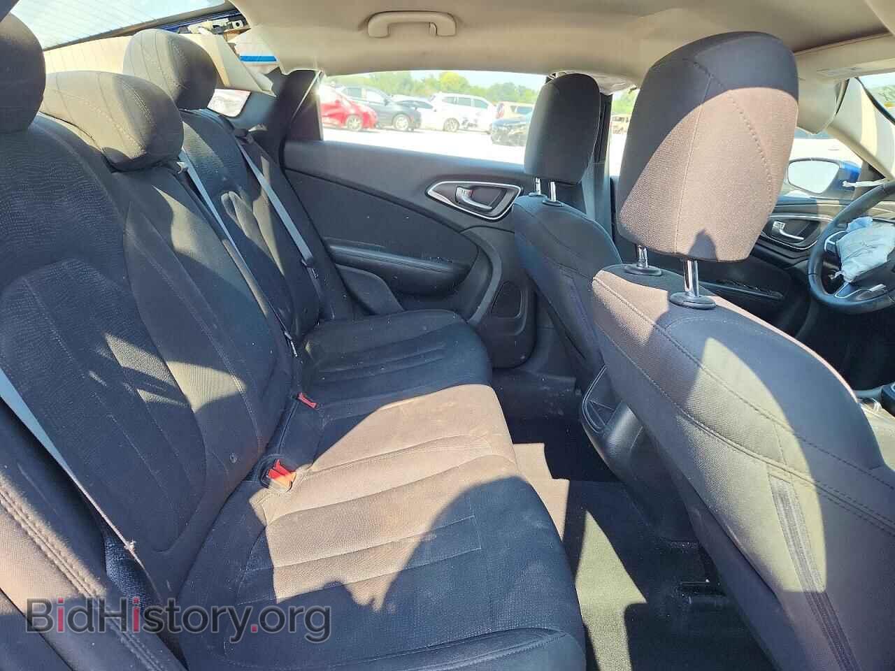 2016 CHRYSLER 200 - VIN: 1C3CCCAB2GN126836 - Photo 10