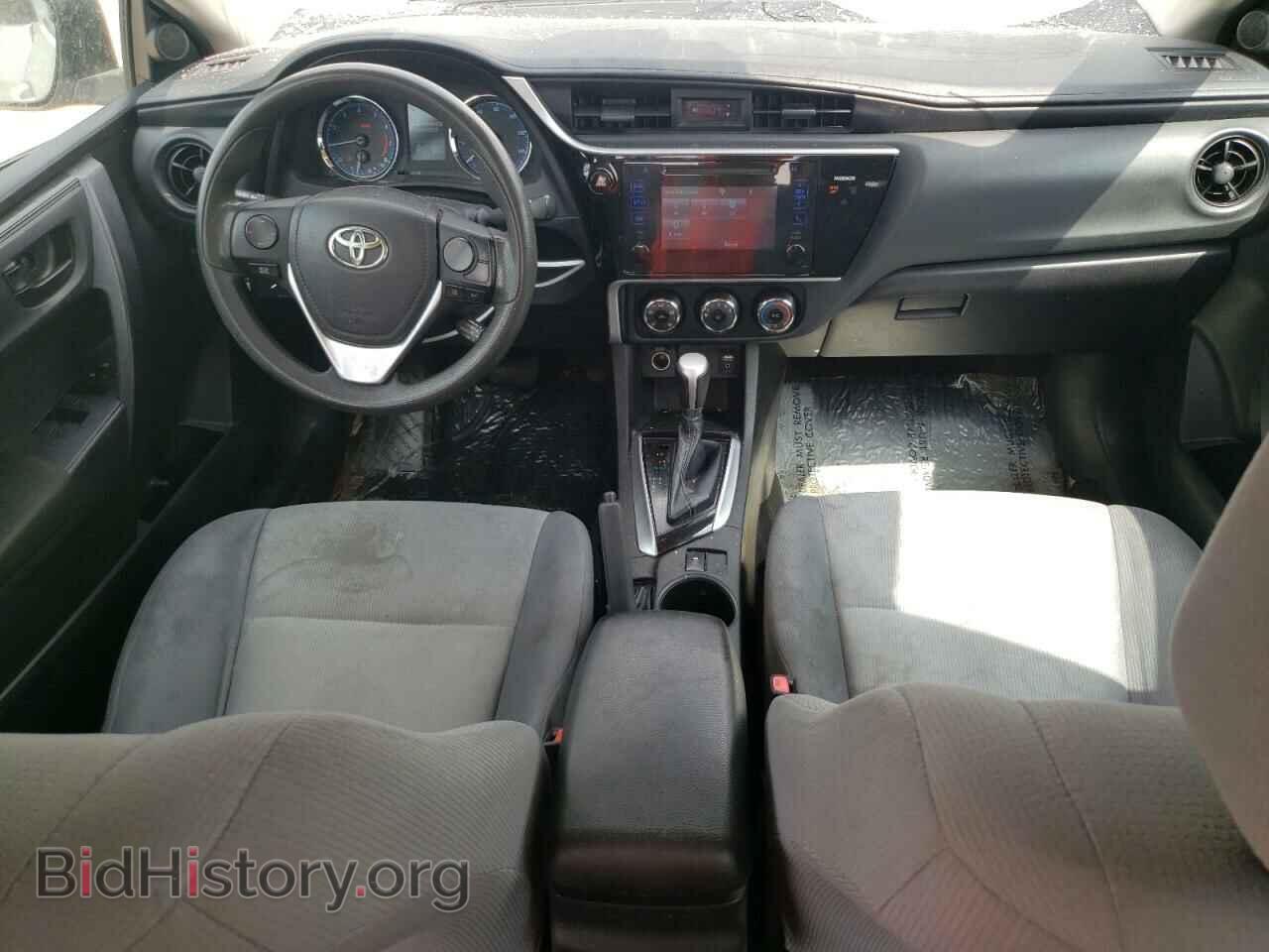 2017 TOYOTA COROLLA - VIN: 5YFBURHE2HP658809 - Фото 8