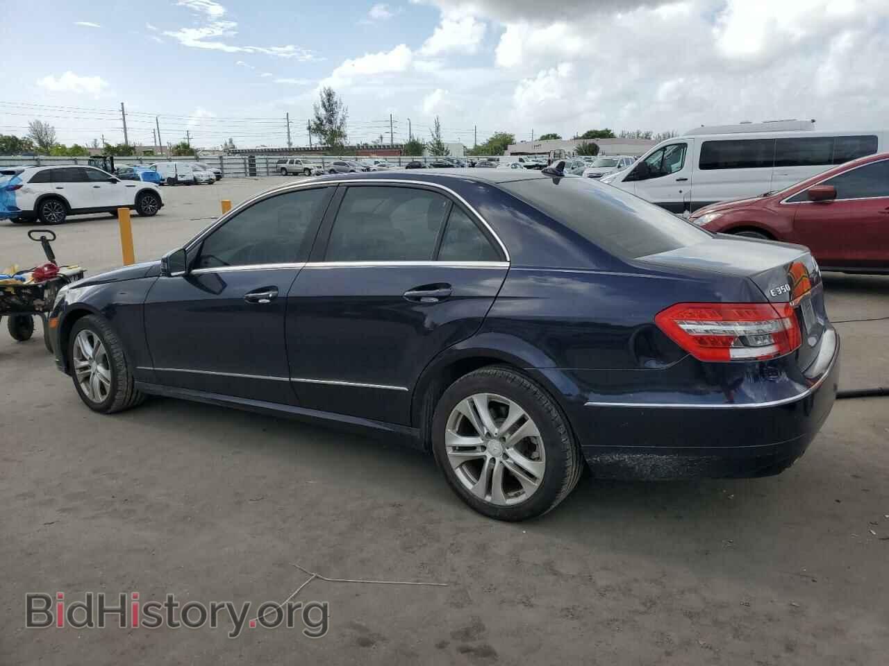 2011 MERCEDES-BENZ E-CLASS - VIN: WDDHF8HB6BA404641 - Фото 2