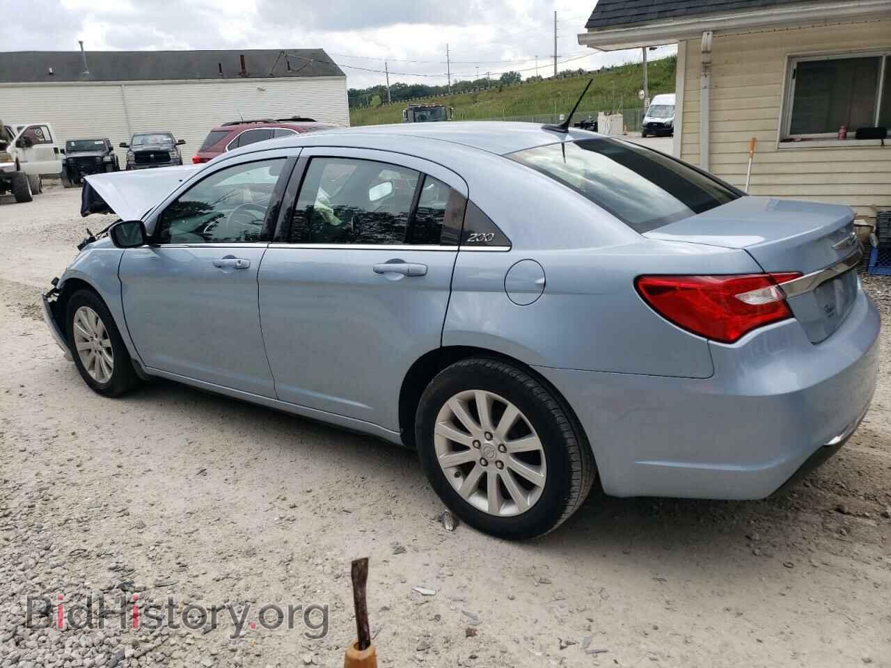 2013 CHRYSLER 200 - VIN: 1C3CCBBB8DN583896 - Photo 2