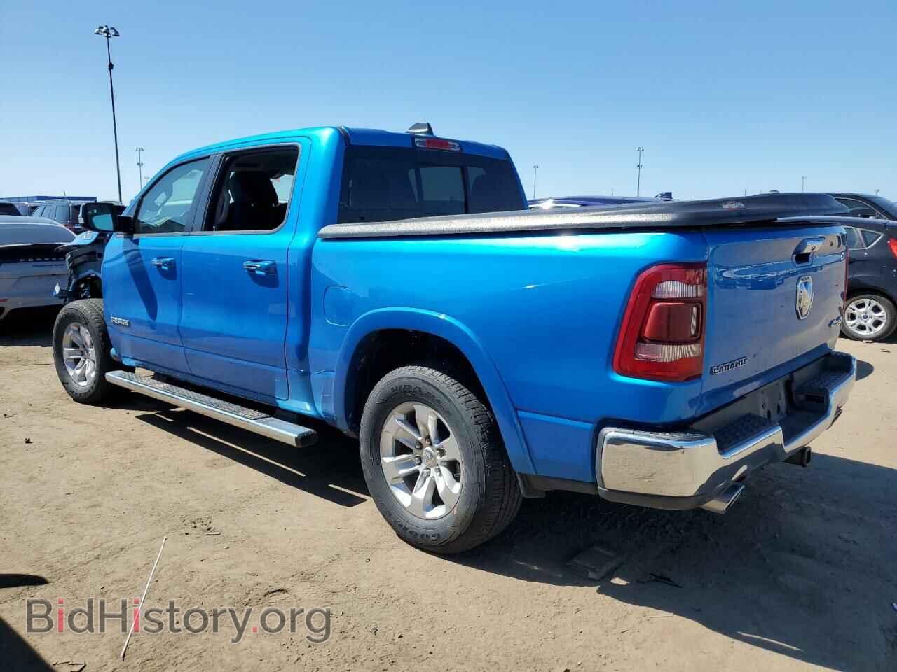 2021 RAM 1500 - VIN: 1C6SRFJT3MN650385 - Фото 2