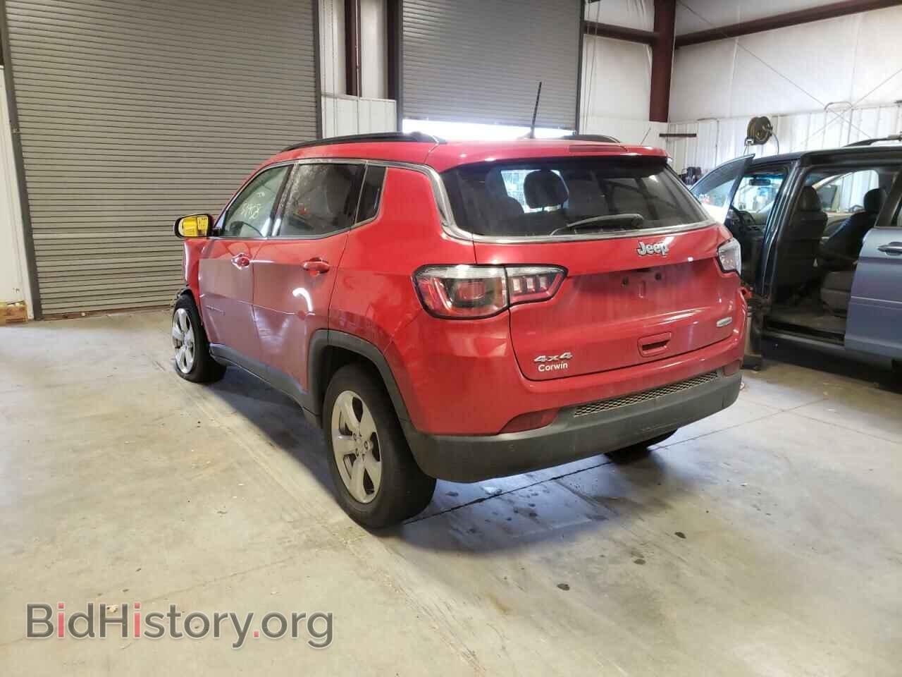 2018 JEEP COMPASS - VIN: 3C4NJDBB3JT392629 - Фото 3
